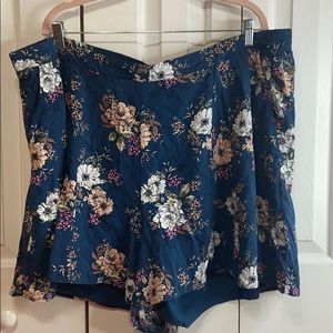 Torrid Floral Flowy Shorts